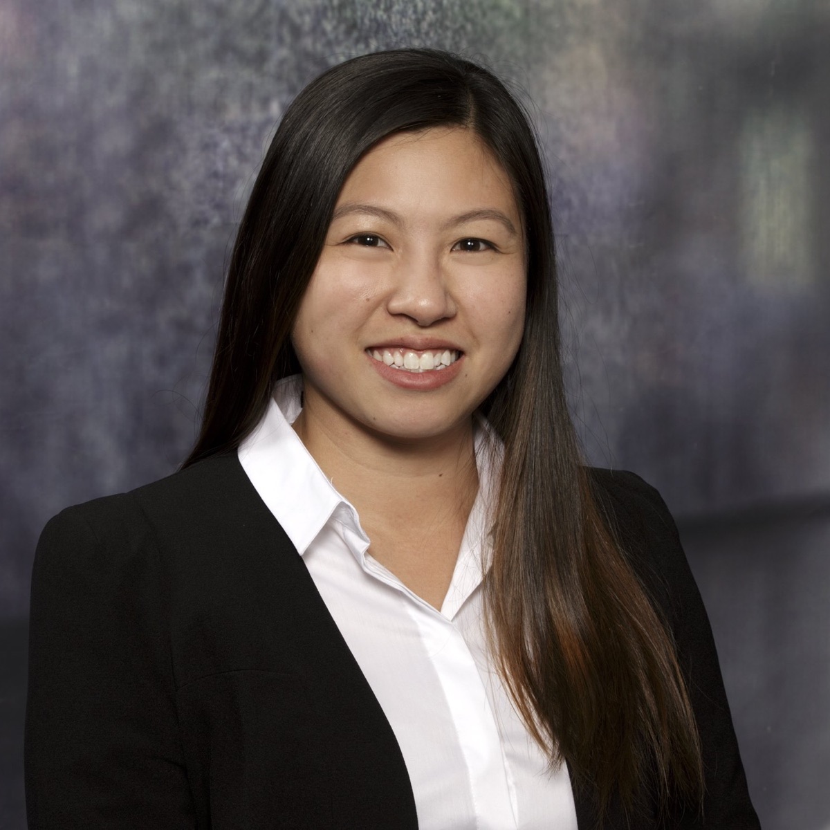 Anny Ngo — Mortgage Bridge broker